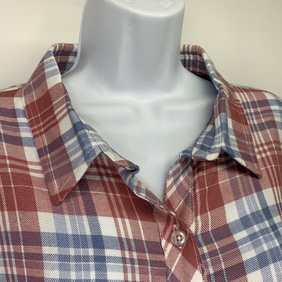 Max & Mia XL Plaid Rose Long Sleeve Button Front - Picture 2 of 7